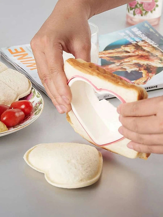 Форма за сандвичи Heart Design Cookie Cutter